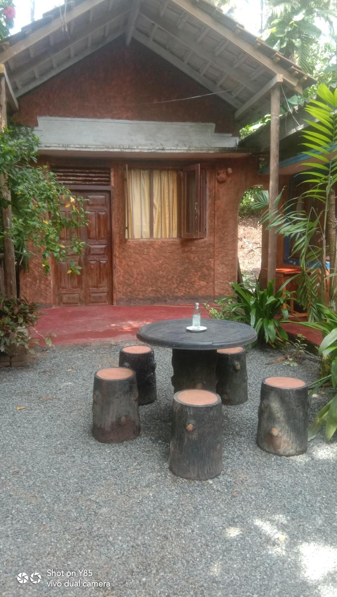My House Ahangama Luaran gambar